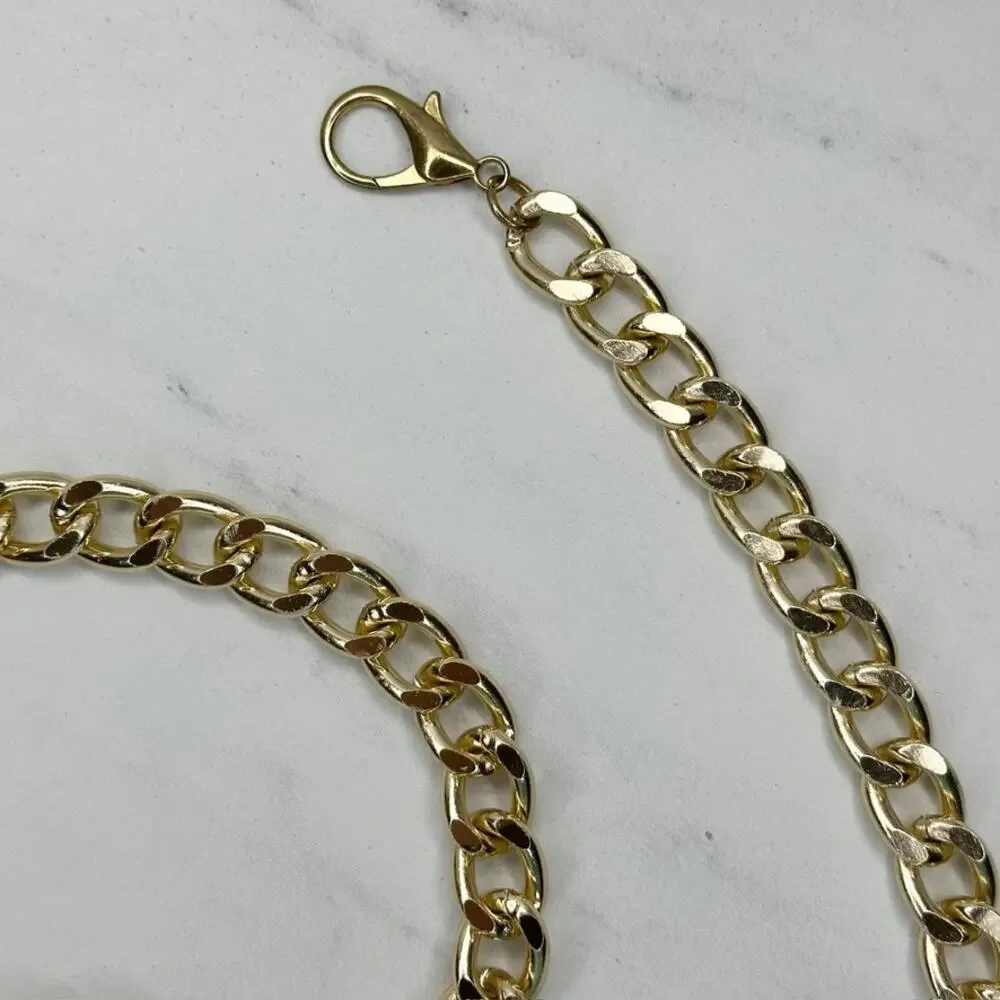 Chunky Gold Tone Chain Lock Charm Draped Belt One Size (OS) ✨